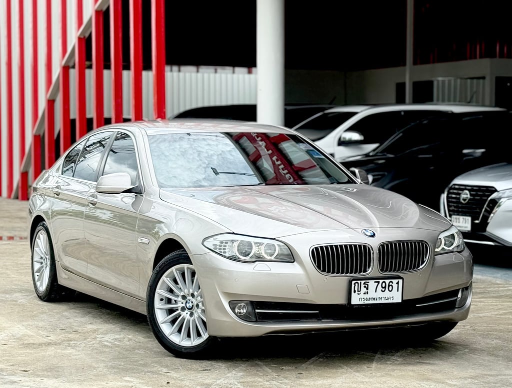 523i (F10) มือเดียว มีป.1 ใช้น้อย เช็คศูนย์BMWตลอด 523i (F10) มือเดียว มีป.1 ใช้น้อย เช็คศูนย์BMWตลอด