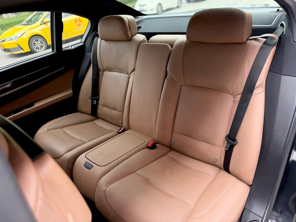 BMW F02 730i มือเดียว ไม่เคยชน รถสมบูรณ์ ดูแลถึง