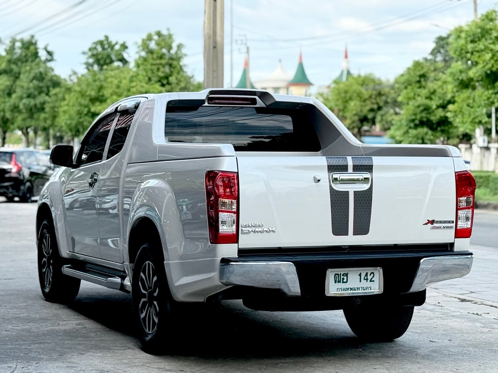 Isuzu Dmax 2.5MT X-Series มือเดียว ตัวแต่งพิเศษ สภาพสวยมาก