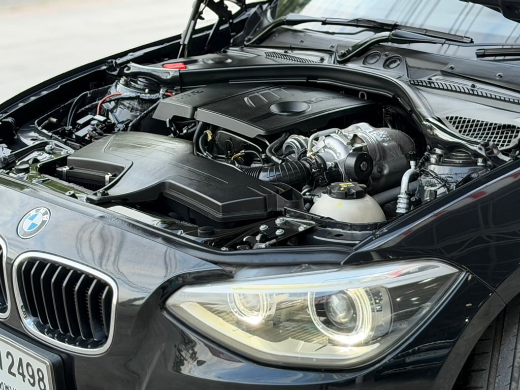 BMW (F20) 116i M Sport สีสวย ภายในสด เครื่อง เกียร์ยังเป๊ะ