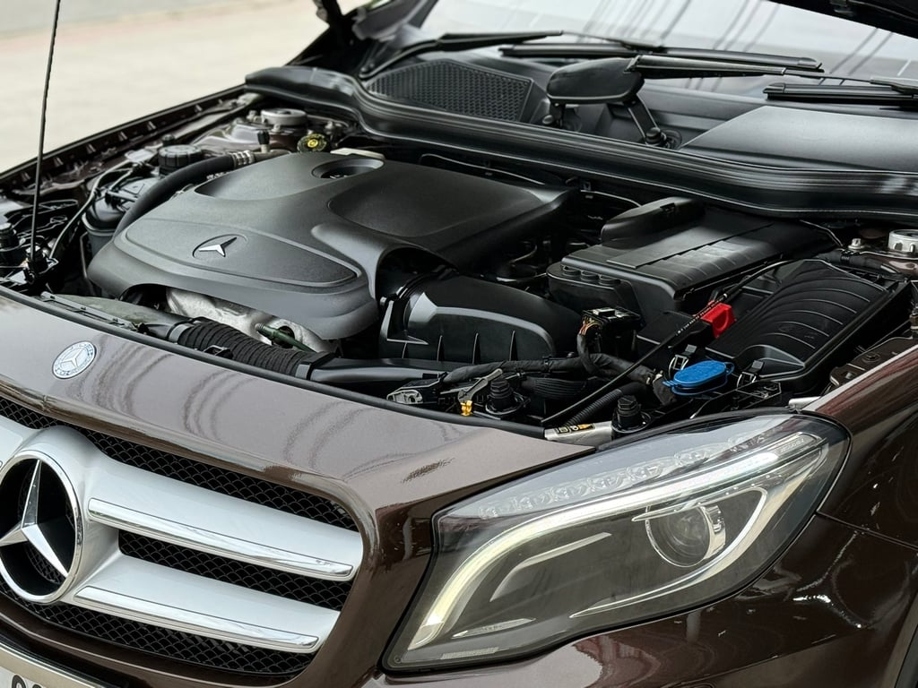 GLA 200 1.6 Turbo ไม่เคยชน เดิมบาง น็อตไม่ขยับ