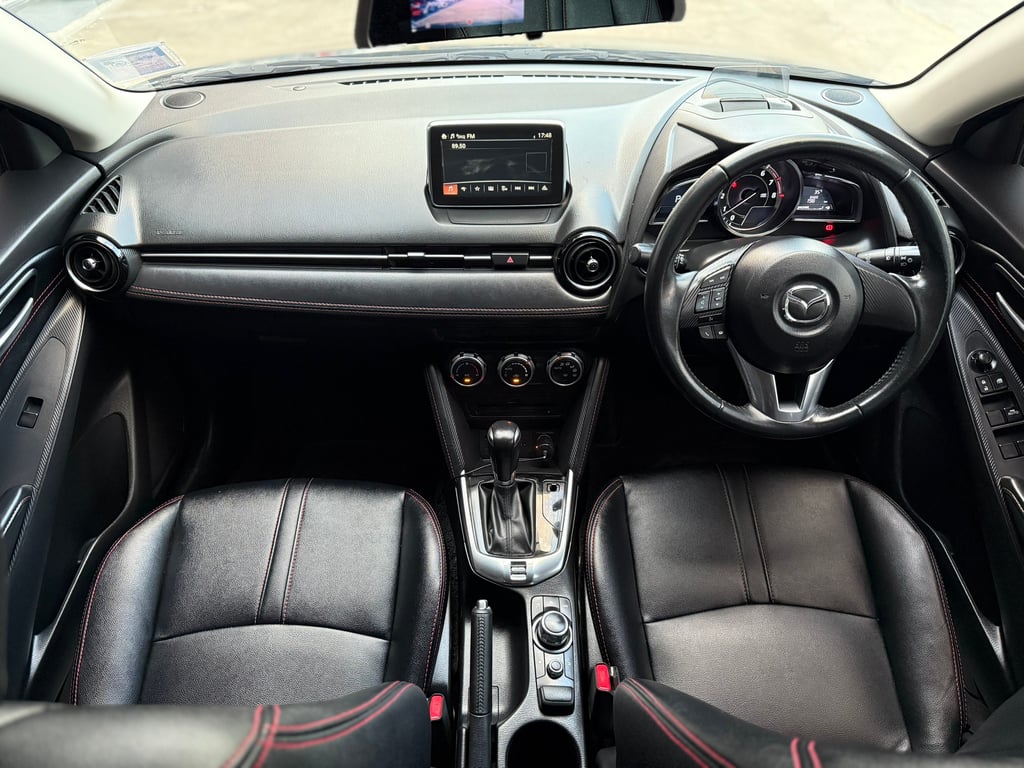 Mazda 2 Skyactiv 1.3 High Connect มือเดียว ไม่เคยชน Mazda 2 Skyactiv 1.3 High Connect มือเดียว ไม่เคยชน