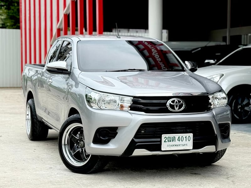 Revo 2.4 Smart CAB มือเดียว ไม่เคยชน สภาพสมบูรณ์