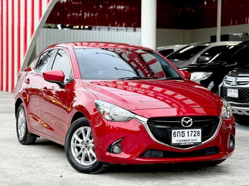 Mazda2 Skyactiv 1.3 High Connect ใช้น้อย เช็คศูนย์ตลอด