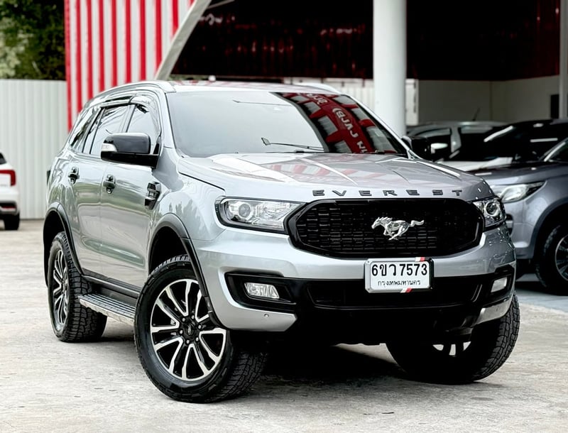 Ford Everest 2.0 Titanium+ Sunroof ขับ4WD มือเดียว Top สุด