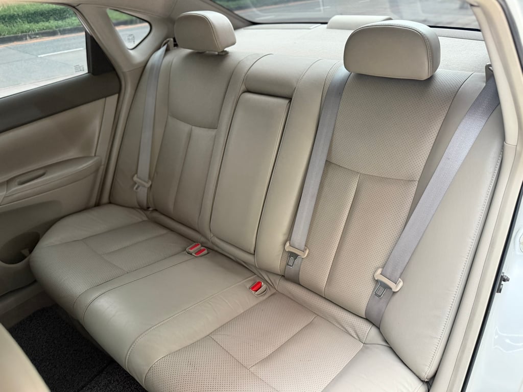 Sylphy 1.6V สวยมีเสน่ห์ สภาพสมบูรณ์ ขับดีมาก