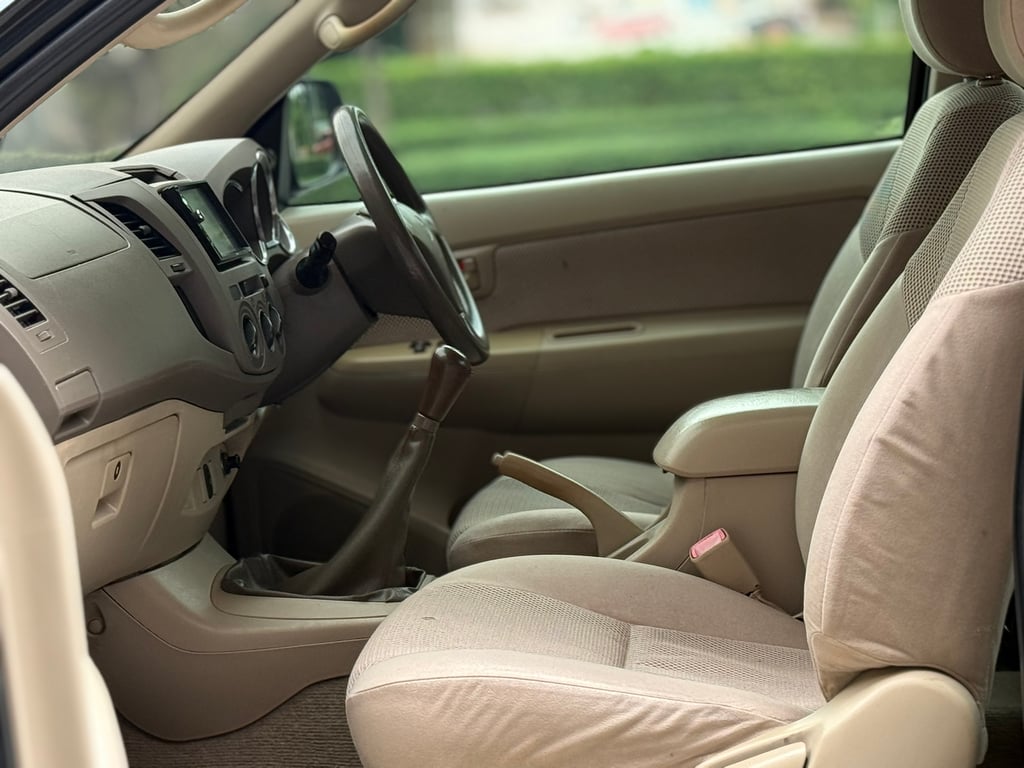 Toyota Vigo 3.0E Prerunner CAB สวยพร้อมใช้ คัสซีสวยไม่มีผุ