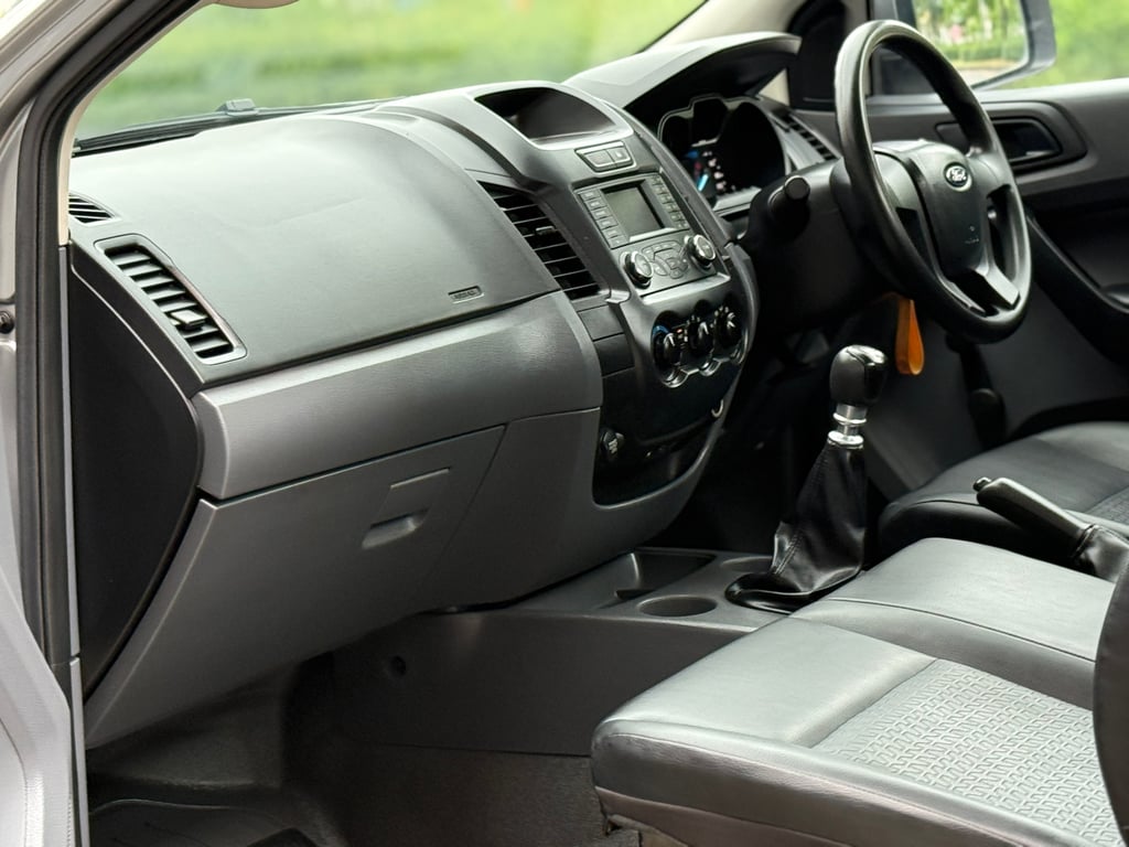 Ford Ranger Standard 2.2MT มือเดียว บอดี้ คัสซีสวย ไม่มีผุ