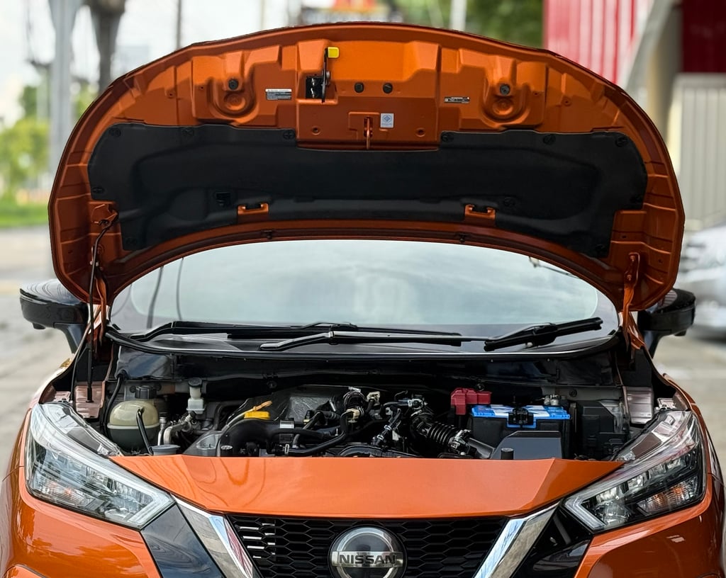 Nissan Almera 1.0V มือเดียว เช็คศูนย์ตลอด ไม่เคยชน