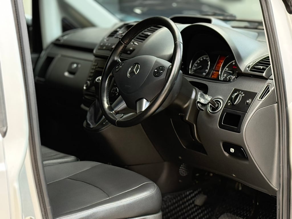 Benz Vito 115CDI Long มือเดียว ดีเซล 11ที่นั่งถูกต้อง