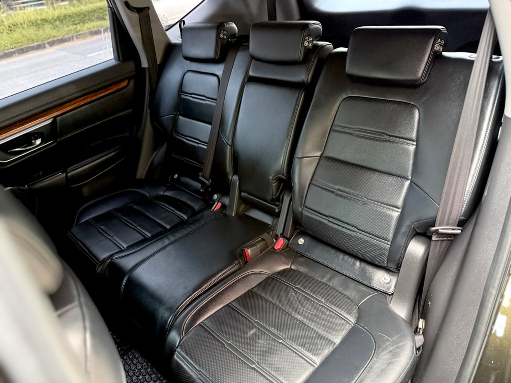 Honda CRV 2.4EL 4WD 7ที่นั่ง มือเดียว เช็คศูนย์ ไม่เคยชน