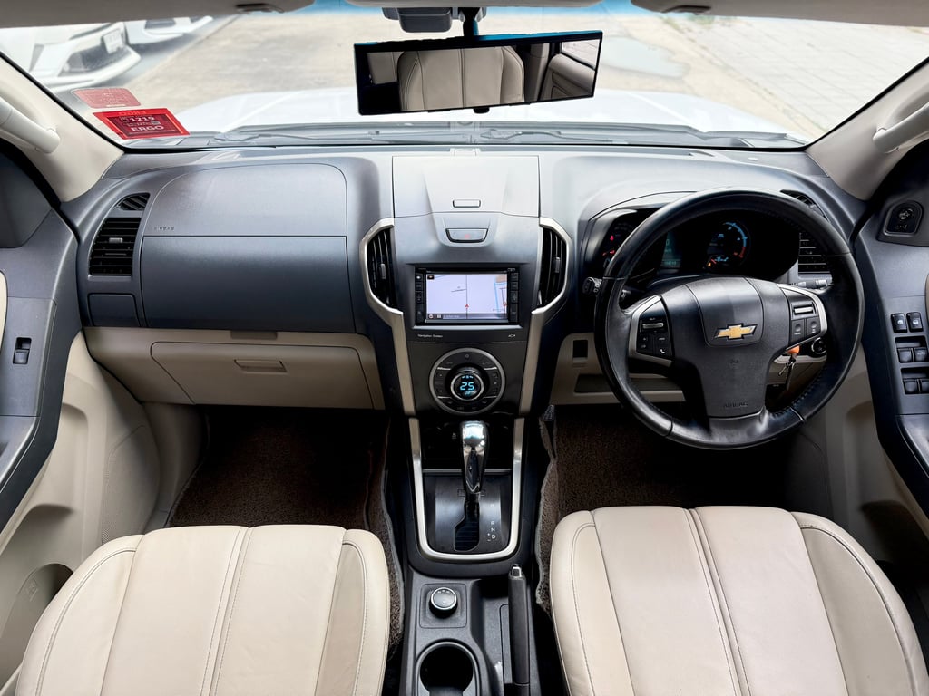 Chevrolet Trailblazer 2.8LTZ 4WD แม็ก+ยางใหม่ ชุดแต่งรอบคัน Chevrolet Trailblazer 2.8LTZ 4WD แม็ก+ยางใหม่ ชุดแต่งรอบคัน