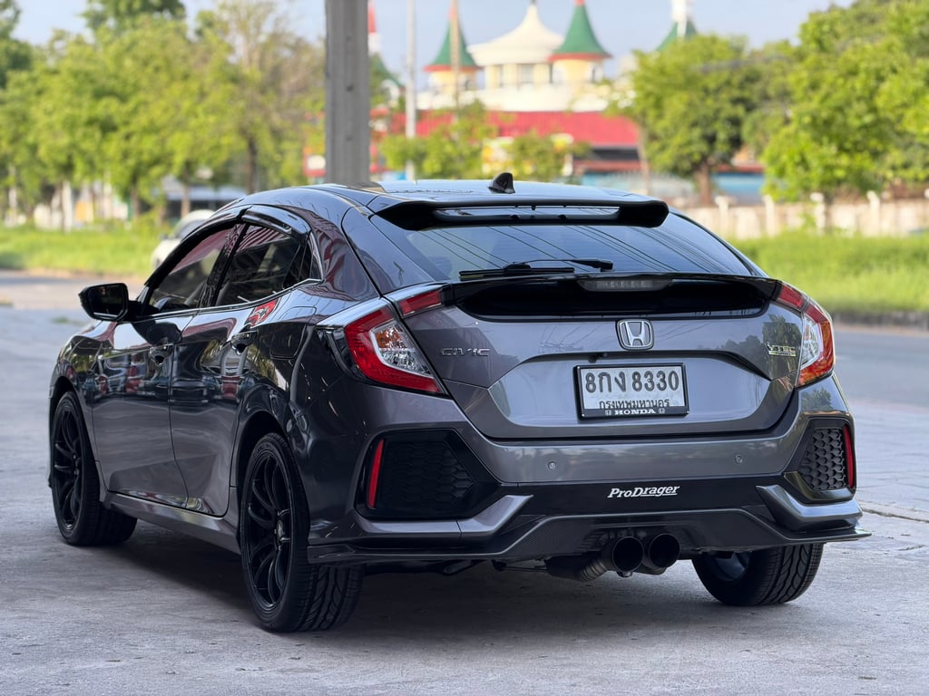 Honda Civic FK 1.5Turbo ท่อ Akapovic ยกเส้น แม็กยางใหม่พึ่งใส่ Honda Civic FK 1.5Turbo ท่อ Akapovic ยกเส้น แม็กยางใหม่พึ่งใส่