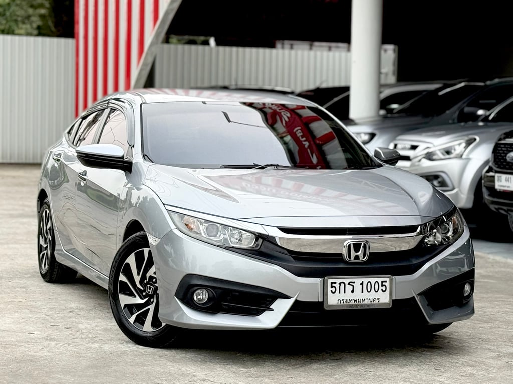 Honda Civic FC 1.8EL มือเดียว ไม่เคยชนเลยแม้แต่นิด ตัวTop Honda Civic FC 1.8EL มือเดียว ไม่เคยชนเลยแม้แต่นิด ตัวTop