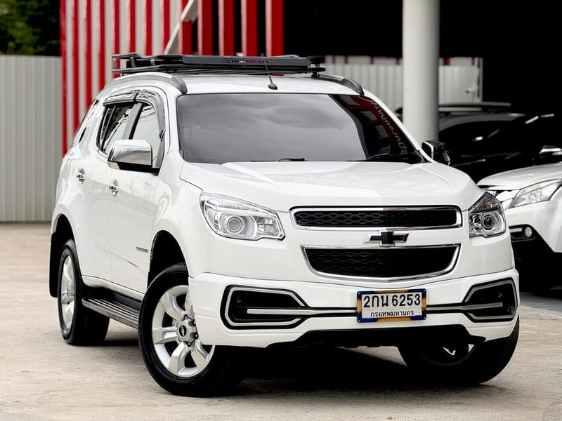 Chevrolet Trailblazer 2.8LTZ มือเดียว สีสวยฉ่ำ ชุดแต่งสวย