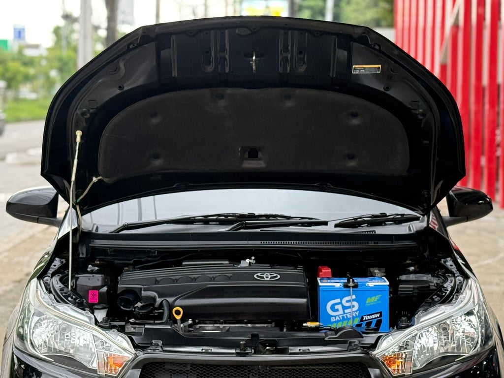 Yaris 1.2E มือเดียว ไม่เคยชน น็อตไม่ขยับ ไมล์น้อย