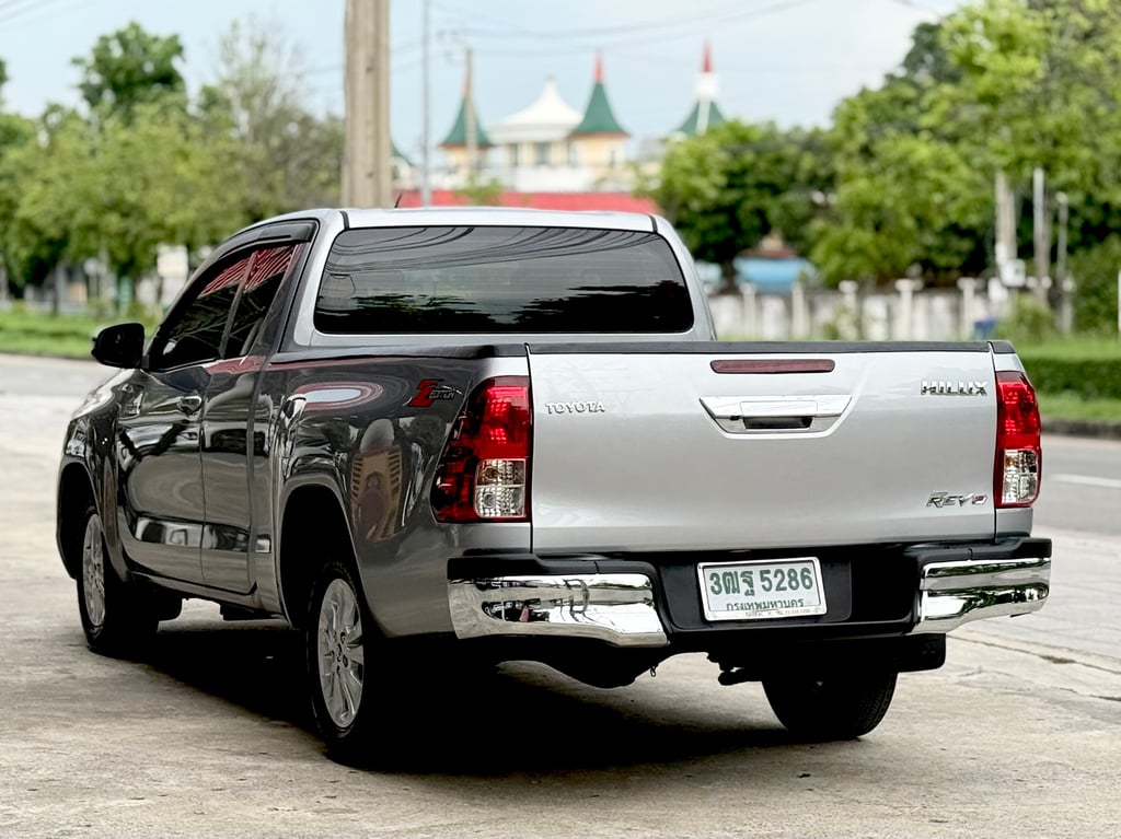 Toyota Revo 2.4 Z-Edition มือเดียว ไมเนอร์เช้นจ์แล้ว