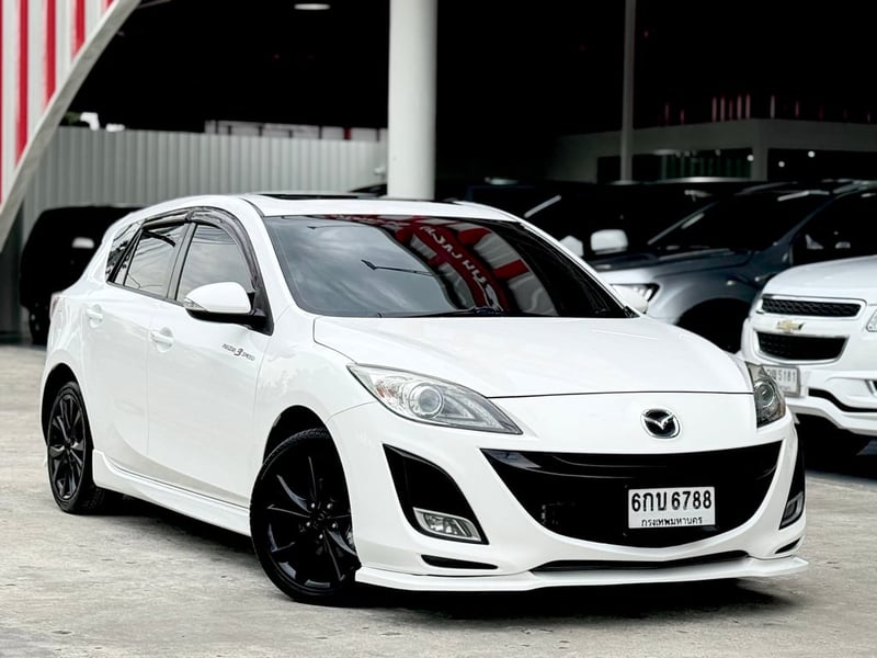 Mazda 3 2.0S Top Sunroof มือเดียว ไม่เคยชน แต่งสวย