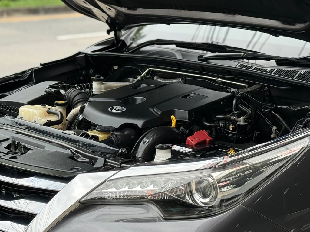 Toyota Fortuner 2.8V 2WD เดิมบาง แต่งสวยมีเสน่ห์ พร้อมใช้ Toyota Fortuner 2.8V 2WD เดิมบาง แต่งสวยมีเสน่ห์ พร้อมใช้