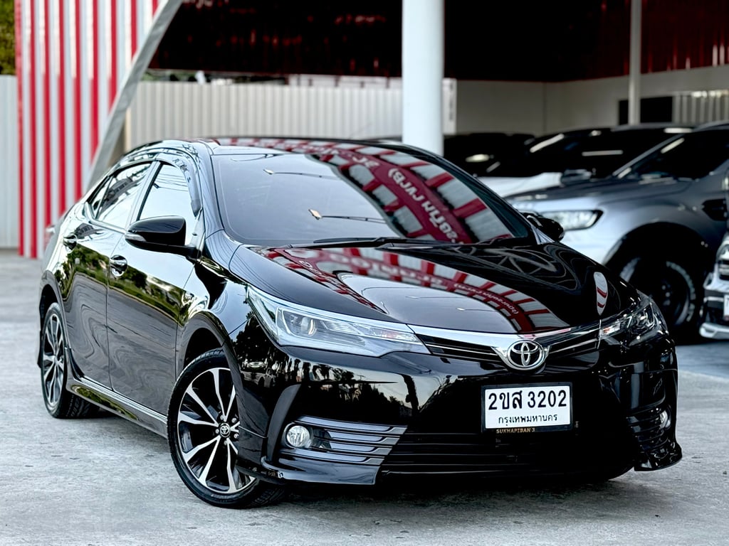 Toyota Altis 1.8 ESport รถสวยเดิม ไมเนอร์เช้นจ์แล้ว(ตัวสุดท้าย) Toyota Altis 1.8 ESport รถสวยเดิม ไมเนอร์เช้นจ์แล้ว(ตัวสุดท้าย)