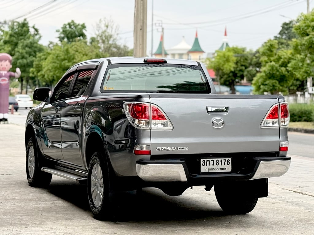 Mazda BT50 Hi-Racer 2.2 MT Doubel Cab มือเดียวป้ายแดง Mazda BT50 Hi-Racer 2.2 MT Doubel Cab มือเดียวป้ายแดง
