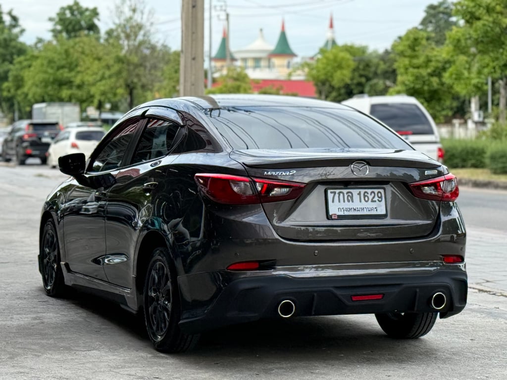 Mazda2 Skyactiv 1.3 High Plus มือเดียว รุ่นTopสุด Mazda2 Skyactiv 1.3 High Plus มือเดียว รุ่นTopสุด