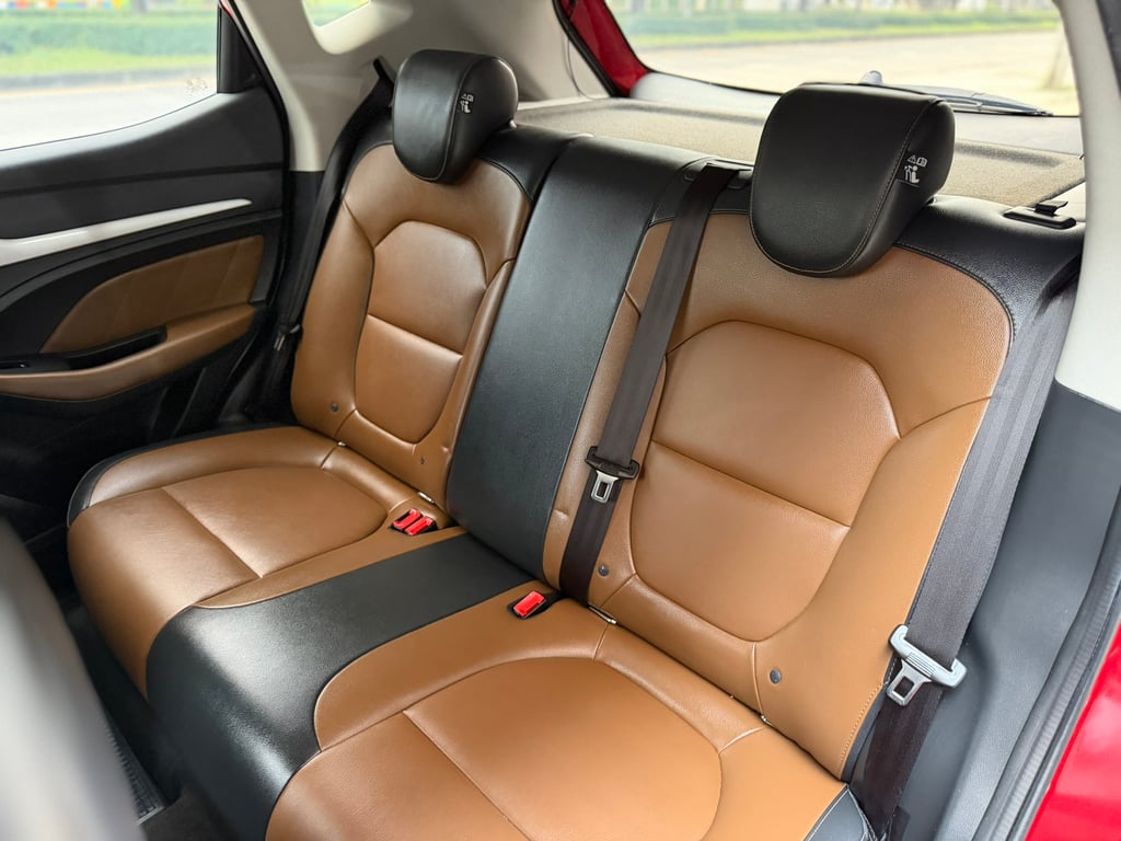 MG ZS 1.5D ไมล์น้อย มือเดียว เช็คศูนย์ตลอด ไม่เคยชน MG ZS 1.5D ไมล์น้อย มือเดียว เช็คศูนย์ตลอด ไม่เคยชน