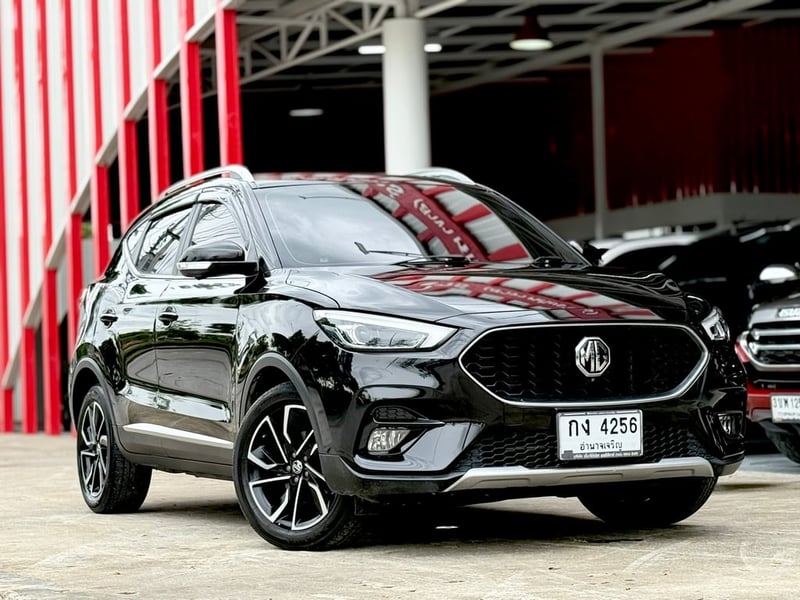 MG ZS 1.5X+ ไมเนอร์เช้นจ์ Sunroof Top มือเดียว