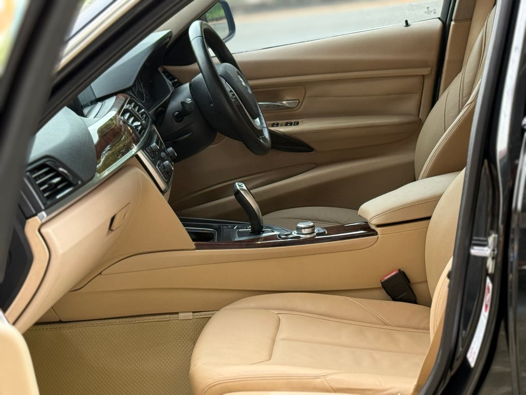(F30) 320d Luxury ดีเซล Twin Turbo สวยมีเสน่ห์