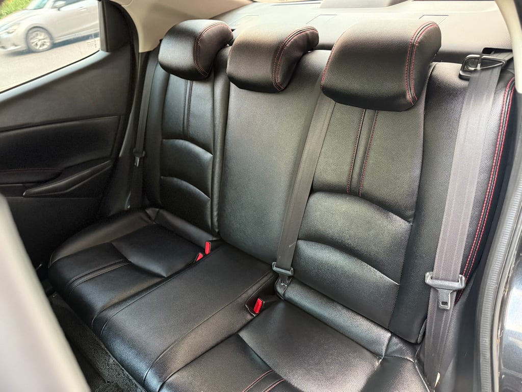 Mazda 2 Skyactiv 1.3 High Connect มือเดียว ไม่เคยชน