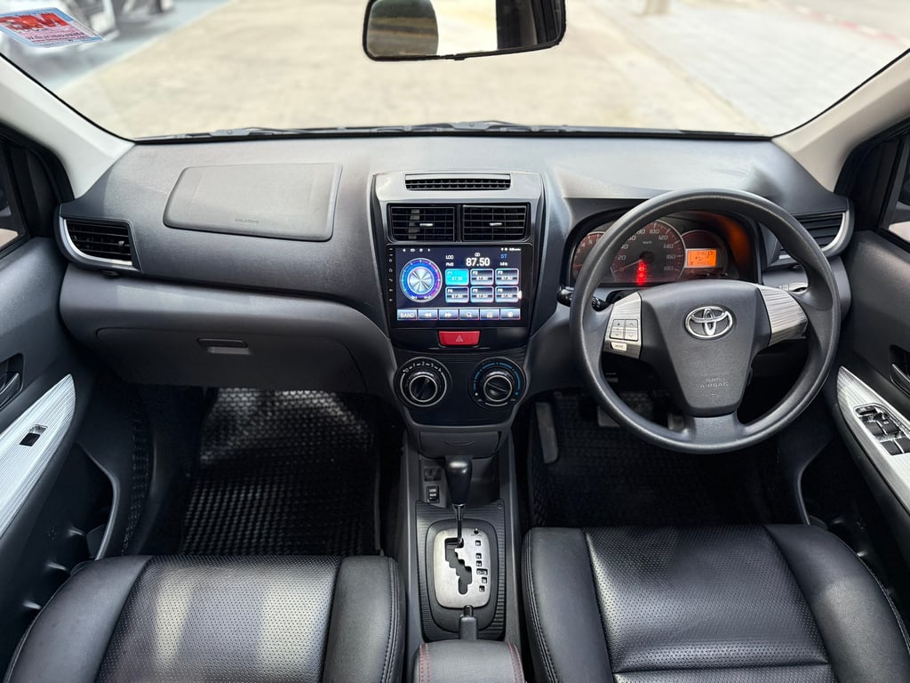 Avanza 1.5S รุ่นTopสุด 7ที่นั่ง สวย ไม่เคยชนเลย