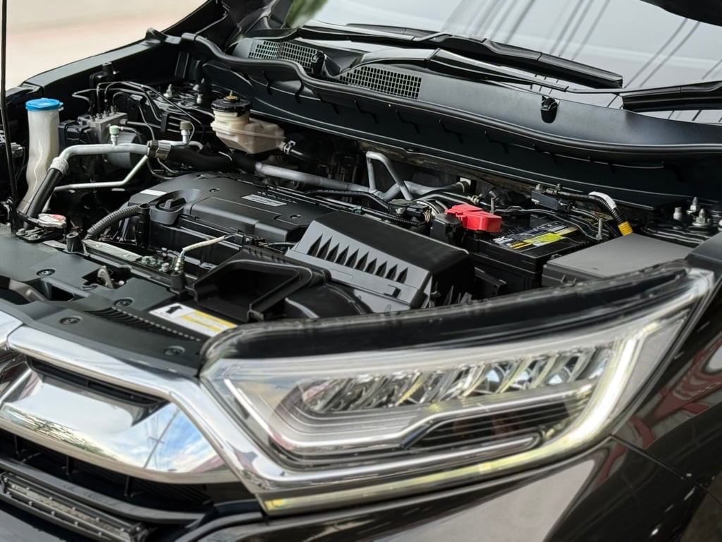 Honda CRV 2.4EL 4WD 7ที่นั่ง มือเดียว เช็คศูนย์ ไม่เคยชน Honda CRV 2.4EL 4WD 7ที่นั่ง มือเดียว เช็คศูนย์ ไม่เคยชน