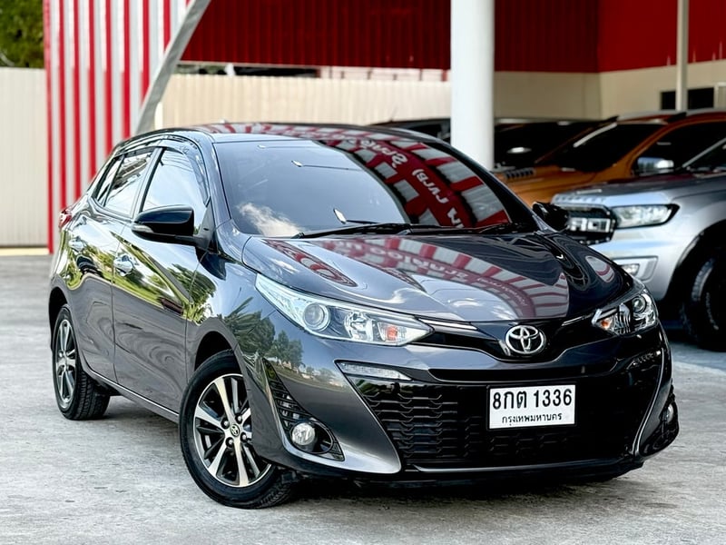 Toyota Yaris 1.2G Sport มือเดียว รุ่นTop เช็คศูนย์ตลอด