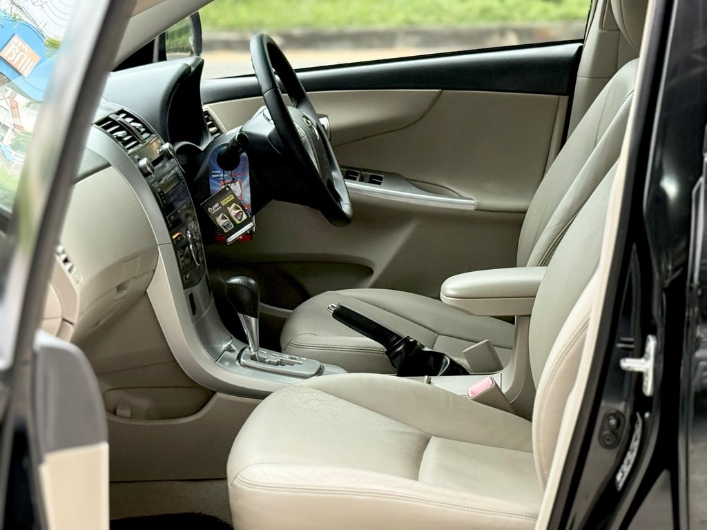 Altis 1.8G มือเดียว โฉมไมเนอร์เช้นจ์ แต่งTRD