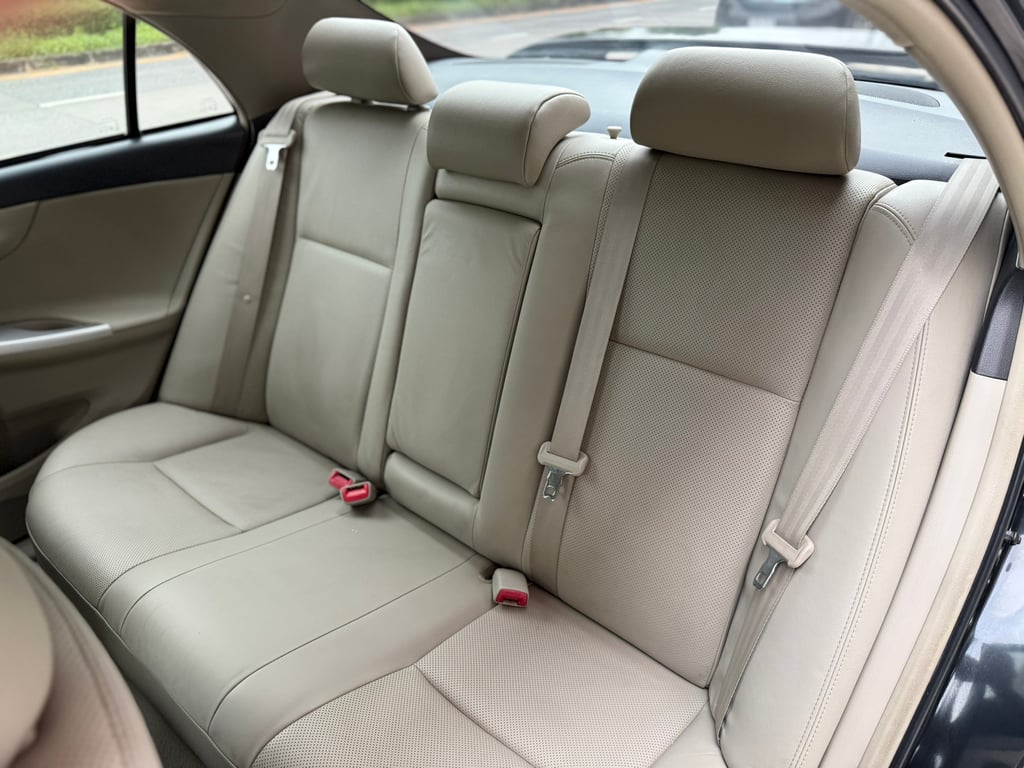 Altis 1.8G มือเดียว โฉมไมเนอร์เช้นจ์ แต่งTRD