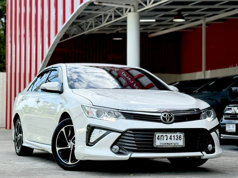 Toyota Camry 2.0G Extremo รุ่นพิเศษภายในดำแท้ๆ