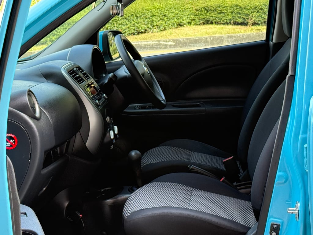 Nissan March 1.2EL (MNC) มือเดียว สวยจัด ไม่เคยชนเลย Nissan March 1.2EL (MNC) มือเดียว สวยจัด ไม่เคยชนเลย