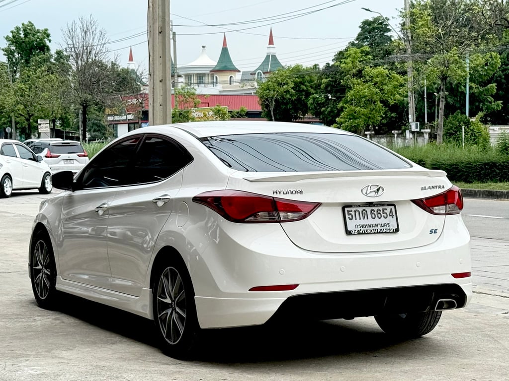 Elantra 1.8 GLS มือเดียว Top 4ประตู สวยมีเสน่ห์
