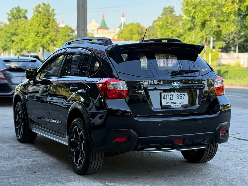 Subaru XV 2.0i แต่งSTI มือเดียว ไมล์น้อย ไม่เคยชนเลย สวยจัด