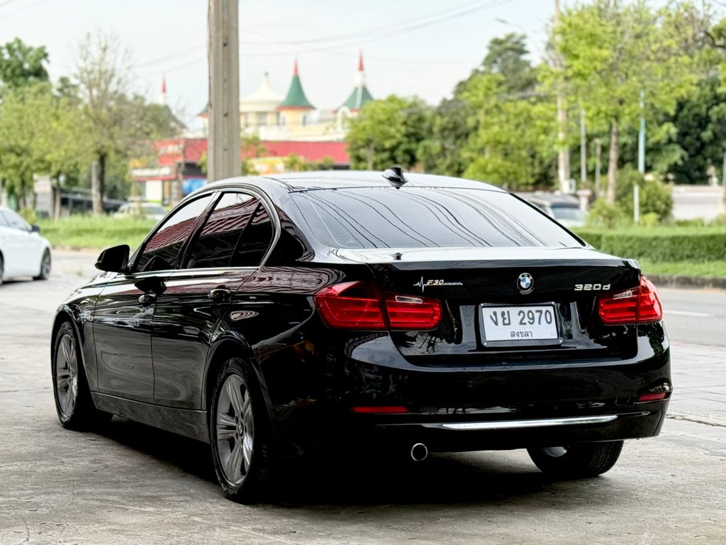 (F30) 320d Luxury ดีเซล Twin Turbo สวยมีเสน่ห์