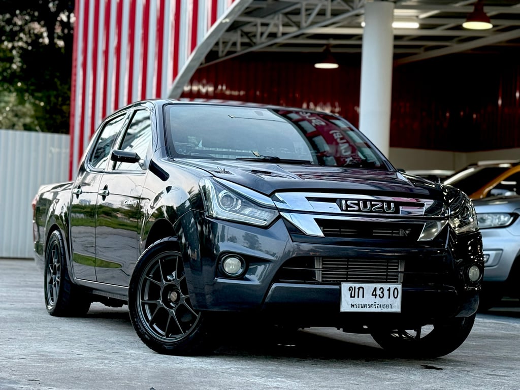 ISUZU Dmax 4ประตู ของแต่งร่วม 2แสน ยกให้หมด พร้อมซิ่ง
