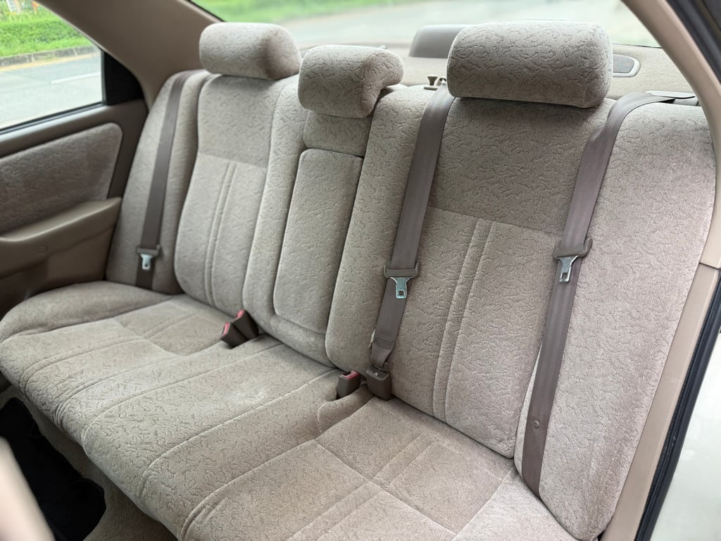 Toyota Camry 2.0SE.G มือเดียว น้ำมัน+แก๊ส LPG โดนัท