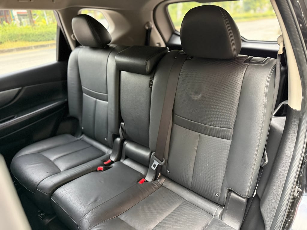 Nissan X-Trail 2.0V 4WD มือเดียว Top 7ที่นั่ง เดิมทั้งคันไม่เคยชน