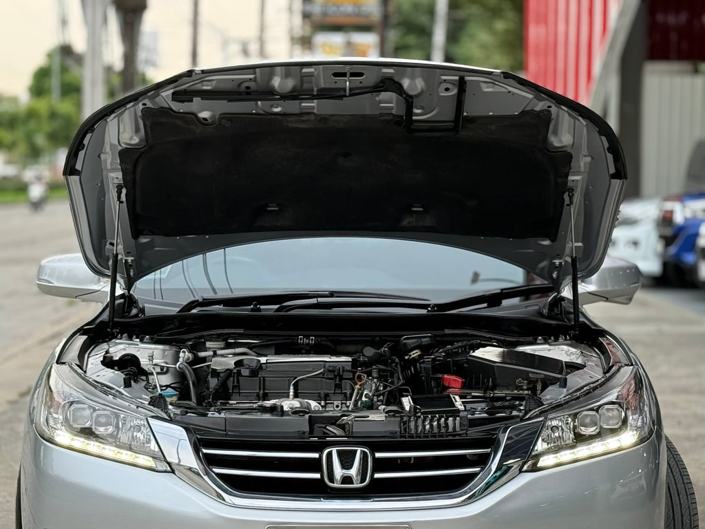 Honda Accord G9 2.4EL มือเดียว Topสุดในรุ่น ไม่เคยชนเลย Honda Accord G9 2.4EL มือเดียว Topสุดในรุ่น ไม่เคยชนเลย