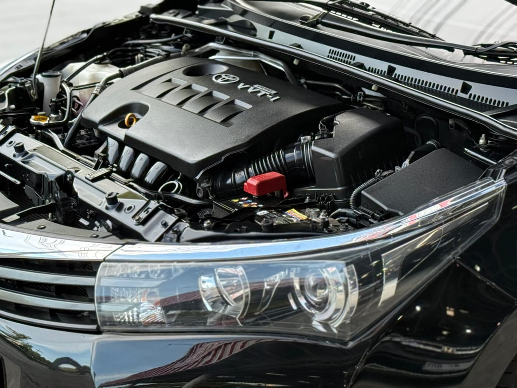 Toyota Altis 1.8 ESport มือเดียว ตัวแต่งพิเศษแท้จากโรงงาน Toyota Altis 1.8 ESport มือเดียว ตัวแต่งพิเศษแท้จากโรงงาน