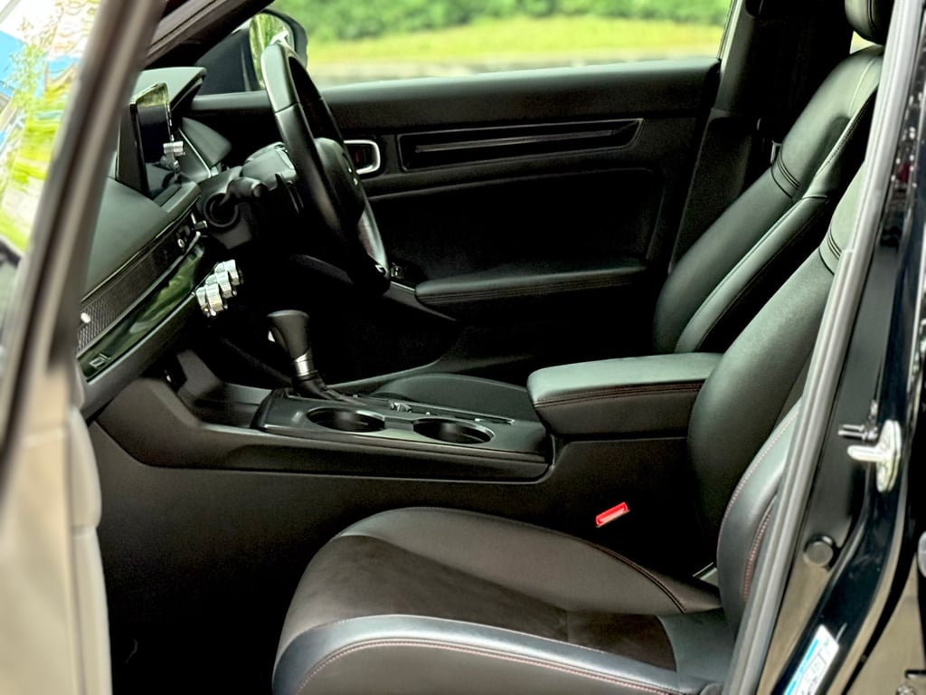 Civic 2.0 e:HEV RS Top สุดในรุ่น มือเดียว Civic 2.0 e:HEV RS Top สุดในรุ่น มือเดียว