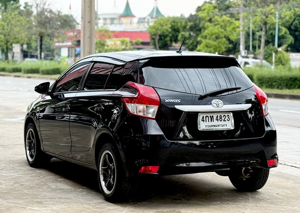 Yaris 1.2E มือเดียว ไม่เคยชน น็อตไม่ขยับ ไมล์น้อย