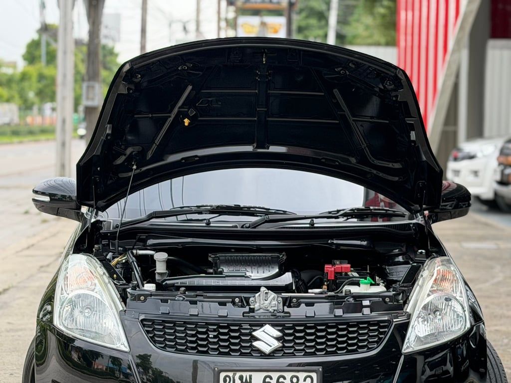 Suzuki Swift 1.2GL เกียร์MT มือเดียว ปุ่มสตาท ติดจอAndroid Suzuki Swift 1.2GL เกียร์MT มือเดียว ปุ่มสตาท ติดจอAndroid