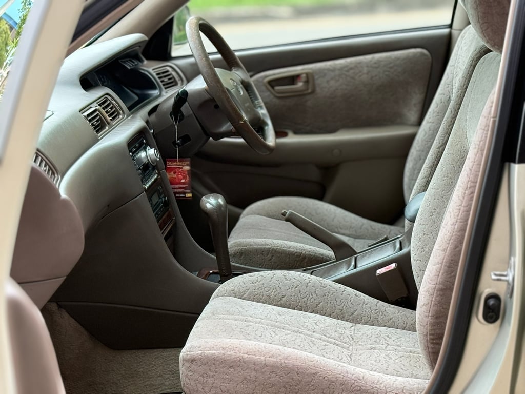 Toyota Camry 2.0SE.G มือเดียว น้ำมัน+แก๊ส LPG โดนัท