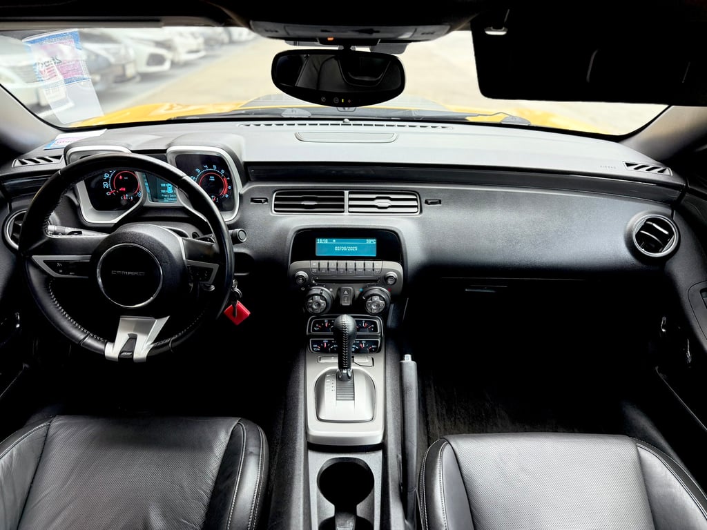 Chevrolet Camero SS Version 6.2 V8 สเปคแท้ หล่อสุดๆ Chevrolet Camero SS Version 6.2 V8 สเปคแท้ หล่อสุดๆ